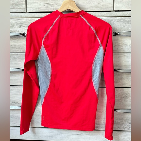 CHAMPION Compression Long Sleeve Tee size XS - Picture 2 of 6